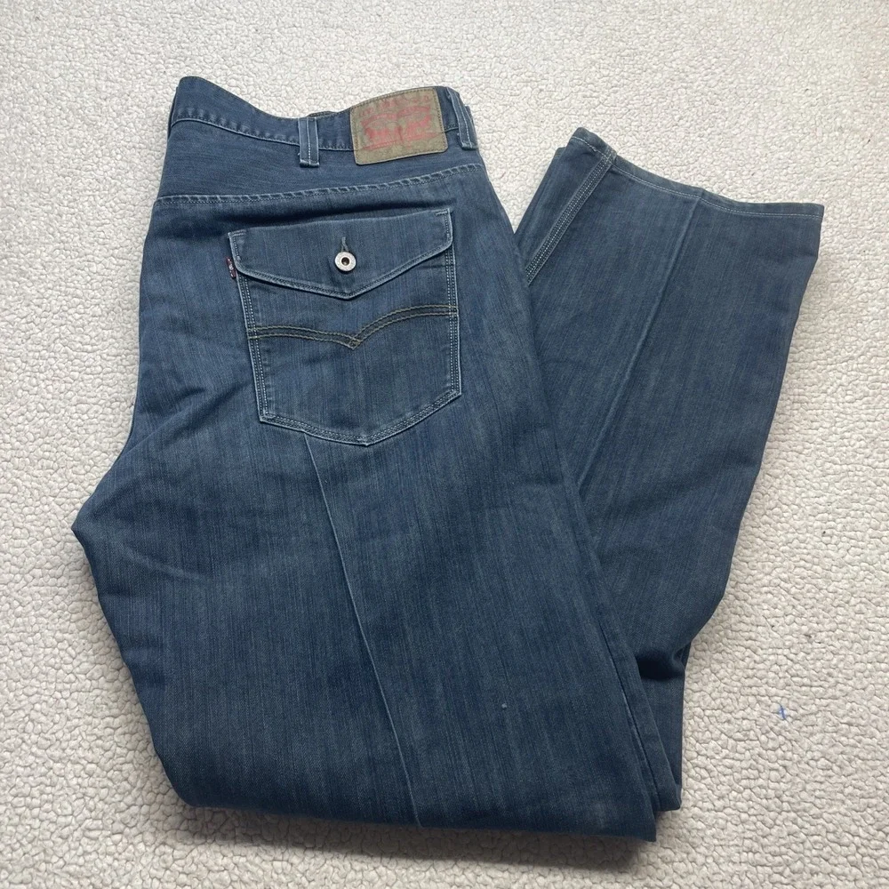 Levi Strauss Jeans Men 40x32 Blue Denim Flap Pocket Straight Leg Creased Pockets